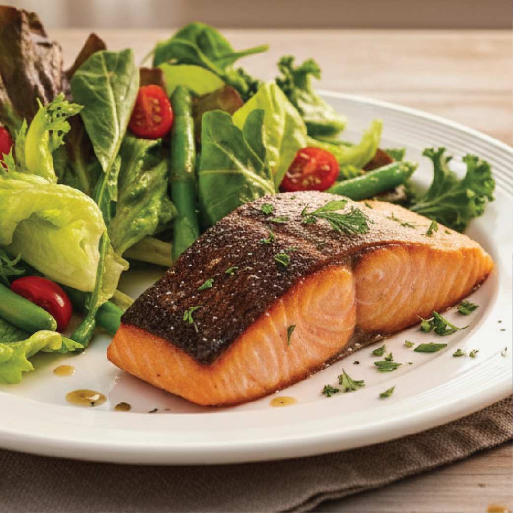 Grilled Salmon with Salad